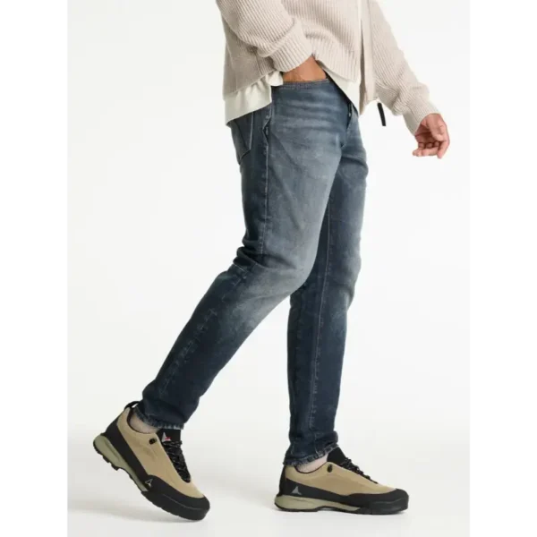 CHASIN Helix Jeans 11140008 d14 Donkerblauw