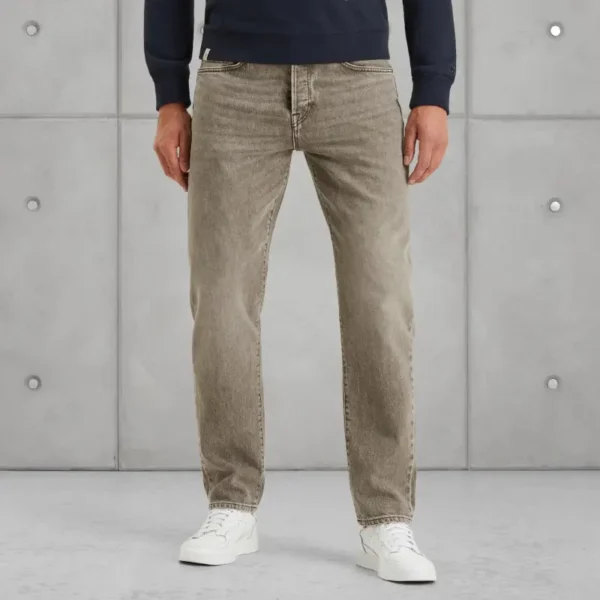 CTR2508715-DCL_model_1 Cast Iron Falture Jeans CTR2508715-DCL Dirt Coated Denim