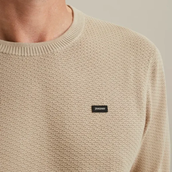 VTSS2508555-7144_model_4 Vanguard T-Shirt VTSS2508555 7144 White Pepper