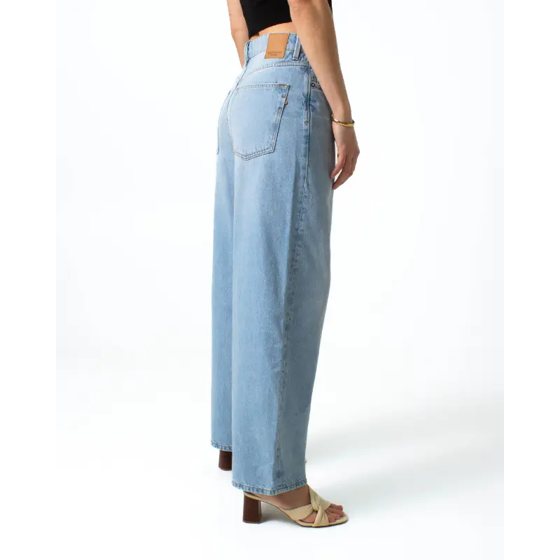 251-94-4 Kuyichi Jeans Lucy Loose 25105210 251 Light Blue