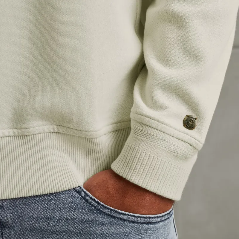 CSW2510448-9001_model_6 Cast Iron Sweater CSW2510448 9001 Off-White