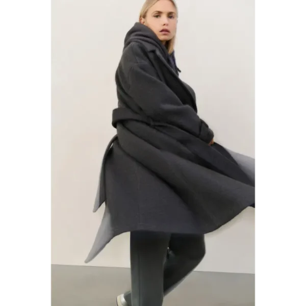 L_25W_01-301223-509_99004_01-109095-509_90205_02-011023-509_99020-070-63677 Yaya Broek 01-301223-509 99004 Zwart