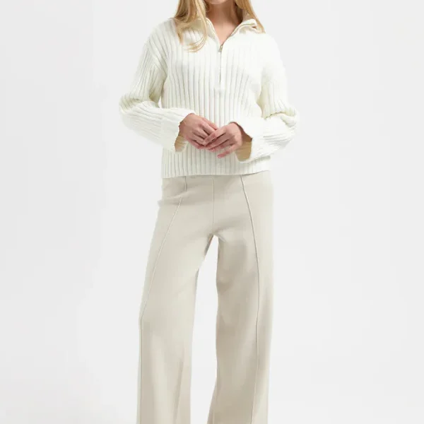 Monique ecru 1 Avec Elan Coltrui 240569 Monique 10000 Off-White