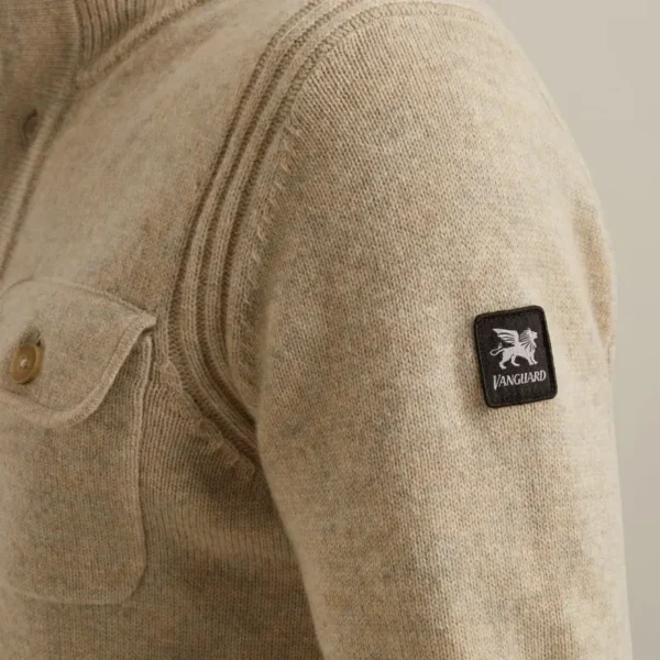 VKC2509372-7144_model_5 Vanguard Vest VKC2509372 7144 White Pepper