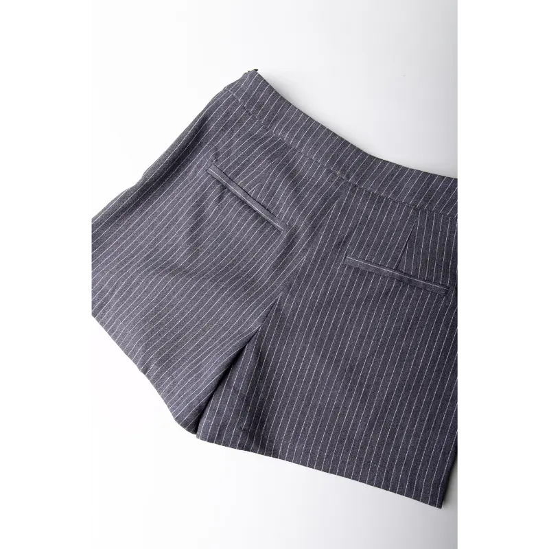 WS317166-211-13-29 Colourful Rebel Short WS317166 211 Grey