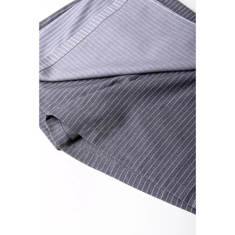 WS317166-211-13-31 Colourful Rebel Short WS317166 211 Grey