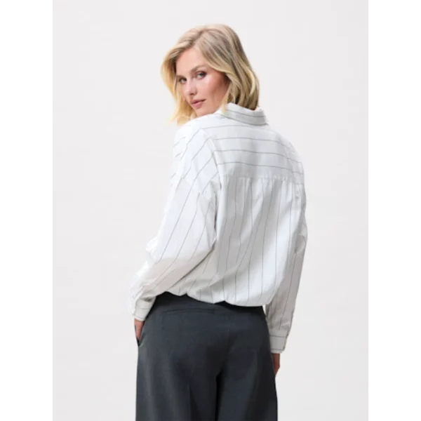 Catwalk-Junk_NOOS_201_2504021600_4 Catwalk Junkie Blouse 2504021600 Off-White