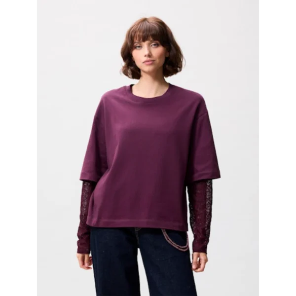 Catwalk-Junk_Winter-2025_749_2504020402_4 Catwalk Junkie T-shirt 2504020402 Winetasting