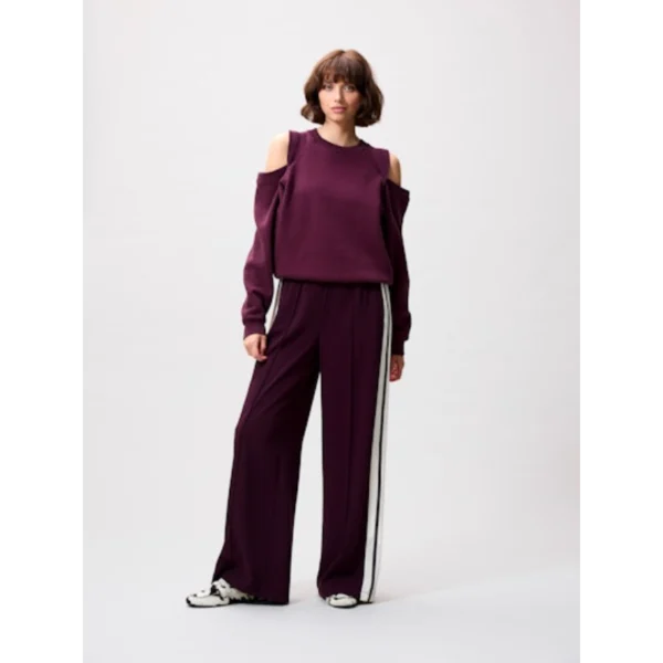 Catwalk-Junk_Winter-2025_749_2504020603_2 Catwalk Junkie Sweater 2504020603 Winetasting