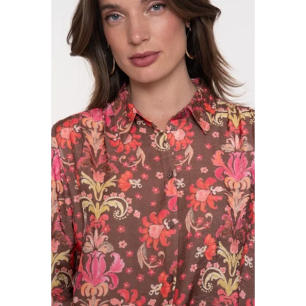 Geisha-Fashi_winter-2025_775_53938-20_3 Geisha Blouse 53938-20 Rood Dessin