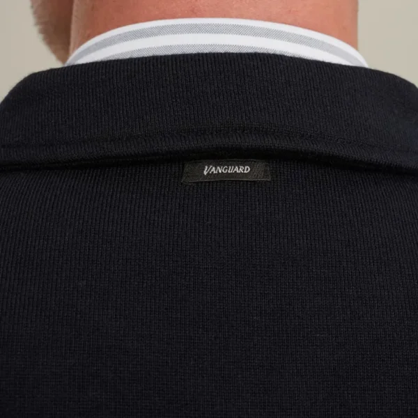 VKC2509380-5073_model_6 Vanguard Vest VKC2509380 5073 Donkerblauw