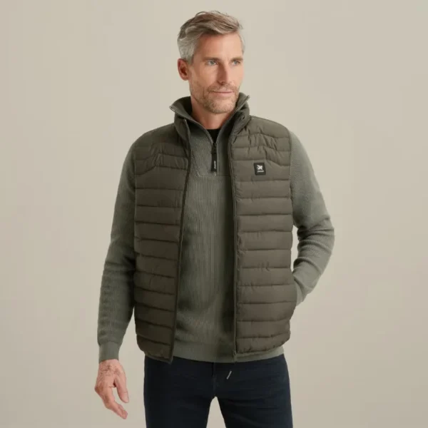 VBW2511170-9161_model_1 Vanguard Bodywarmer VBW2511170 9161 Groen