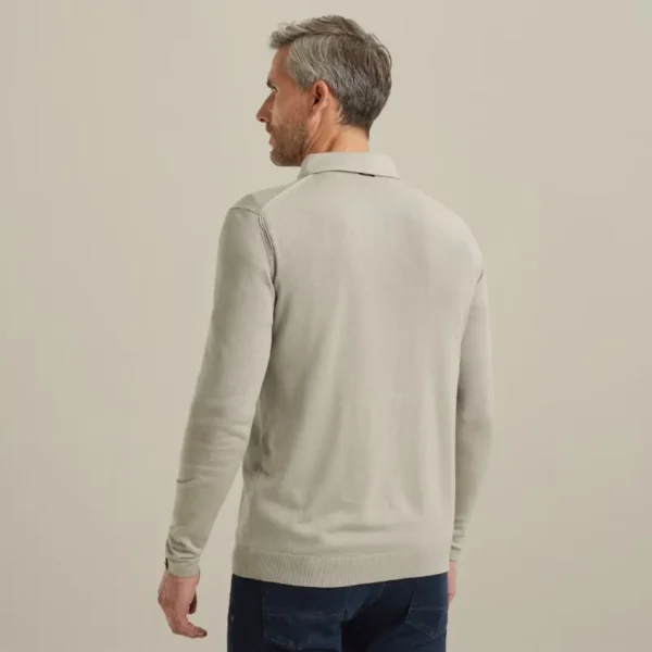 VPS2511810-9048_model_3 Vanguard Trui VPS2511810 9048 Zand