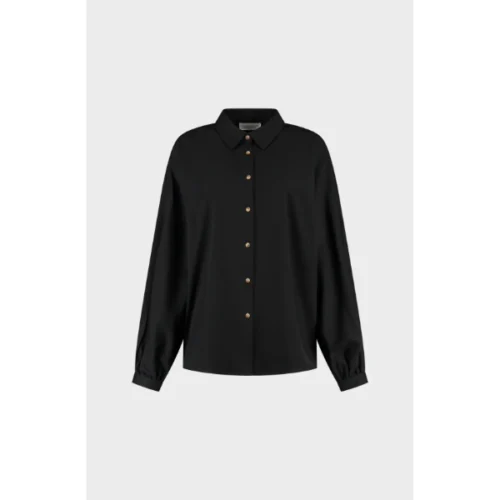 Louise_blouse_black_Front Amaya Amsterdam Blouse 253-a19 Louise Zwart