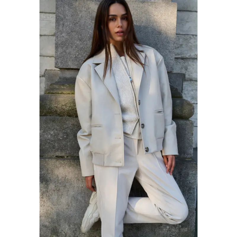 L_26S_01-709348-601_10002_02-009068-601_51306_01-010142-601_990402-001-72017 Yaya Vest 01-010142-601 990402 Grijs