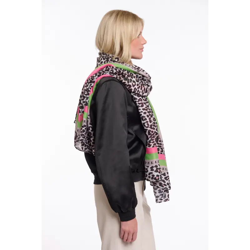Rino&Pelle_SS26_8980_Klaartje.7002621_3 Rino & Pelle Sjaal Klaartje 7002621 8980 Leopard
