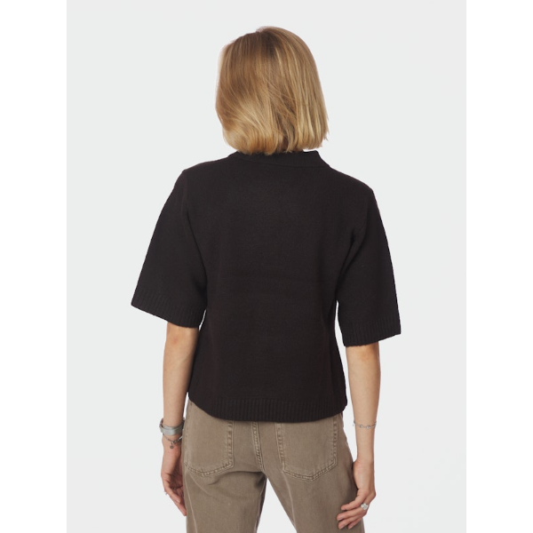 166251_676_3 Neo Noir Top 166251 Cunna Bruin