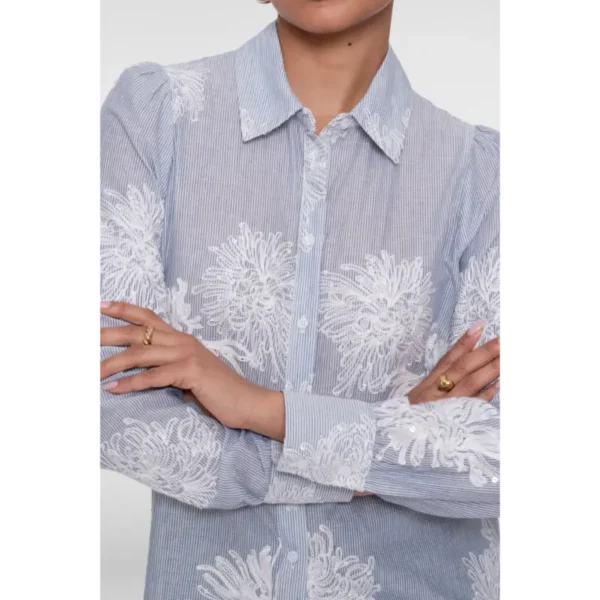 Geisha-Fashi_summer-2026_625_63143-21_3 Geisha Blouse 63143-21 625 Blauw