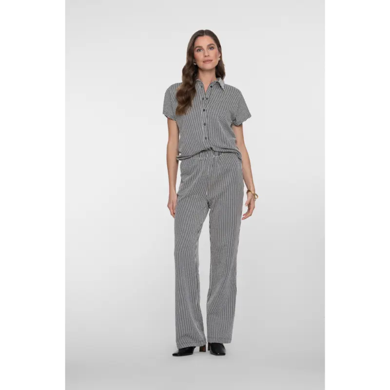 Geisha-Fashi_summer-2026_999_61201-20 Geisha Broek 61201-20 999 Black/Ecru