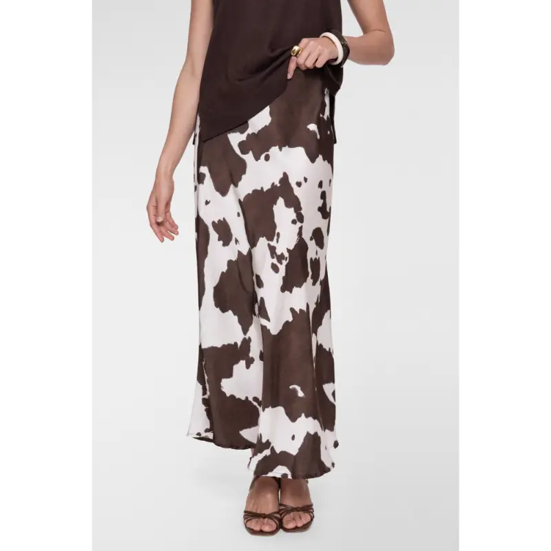 Geisha-Fashi_summer-2026_10_66029-70_6 Geisha Rok 66029-70 10 Off-White
