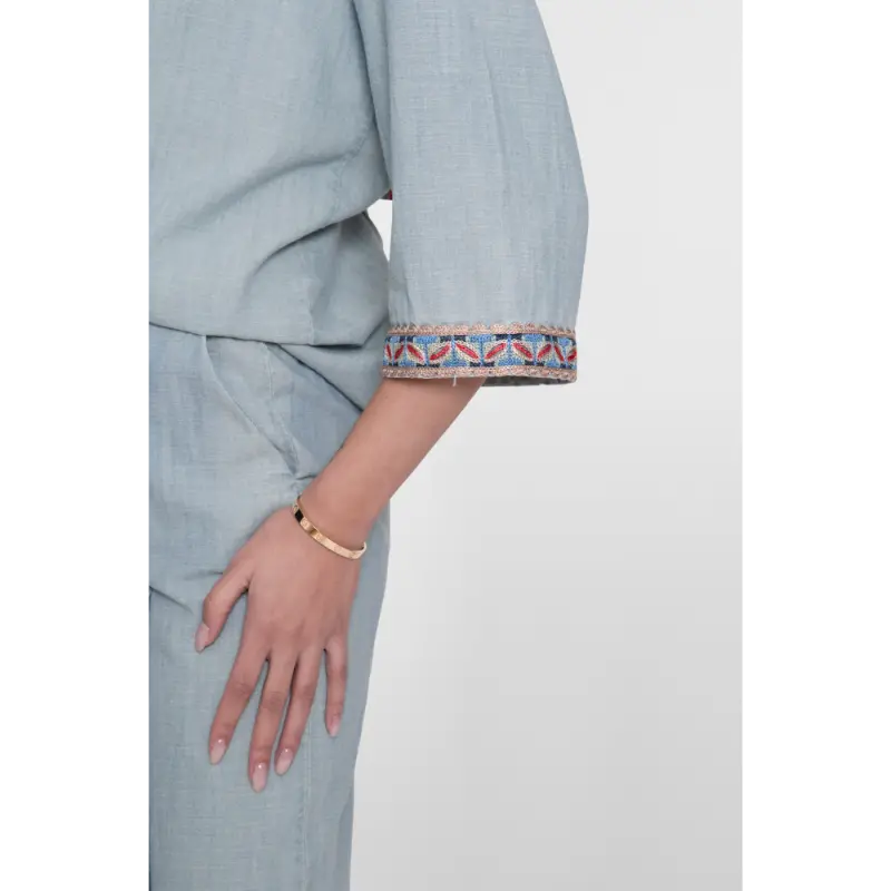 Geisha-Fashi_summer-2026_635_63161-70_2 Geisha Blouse 63161-70 635 Jeans Blue