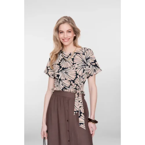 62331-206 Geisha Blouse 62331-20 999 Bruin