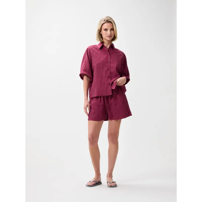 Catwalk-Junk_Summer-2026_744_2602021603_4 Catwalk Junkie Blouse 2602021603 744 Berry