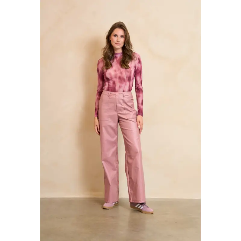 Lofty-Manner_Spring-2-2026_318_RA02_3 Lofty Manner Top Zina RA02 318 Mauve Ombre