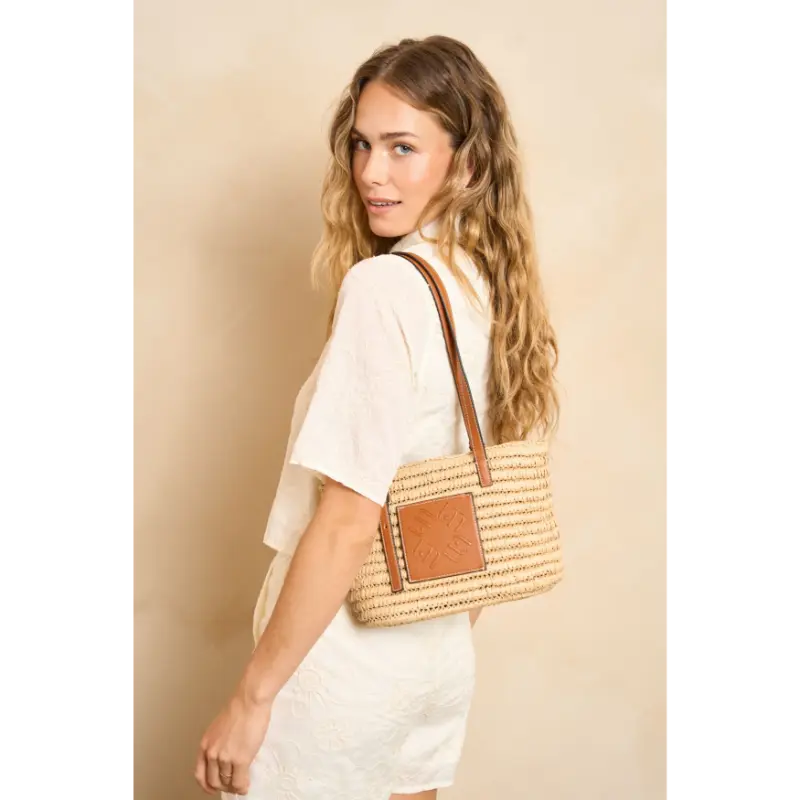 Lofty-Manner_Summer-1-2026_196_RC102_3 Lofty Manner Tas Gray RC102 196 Beige