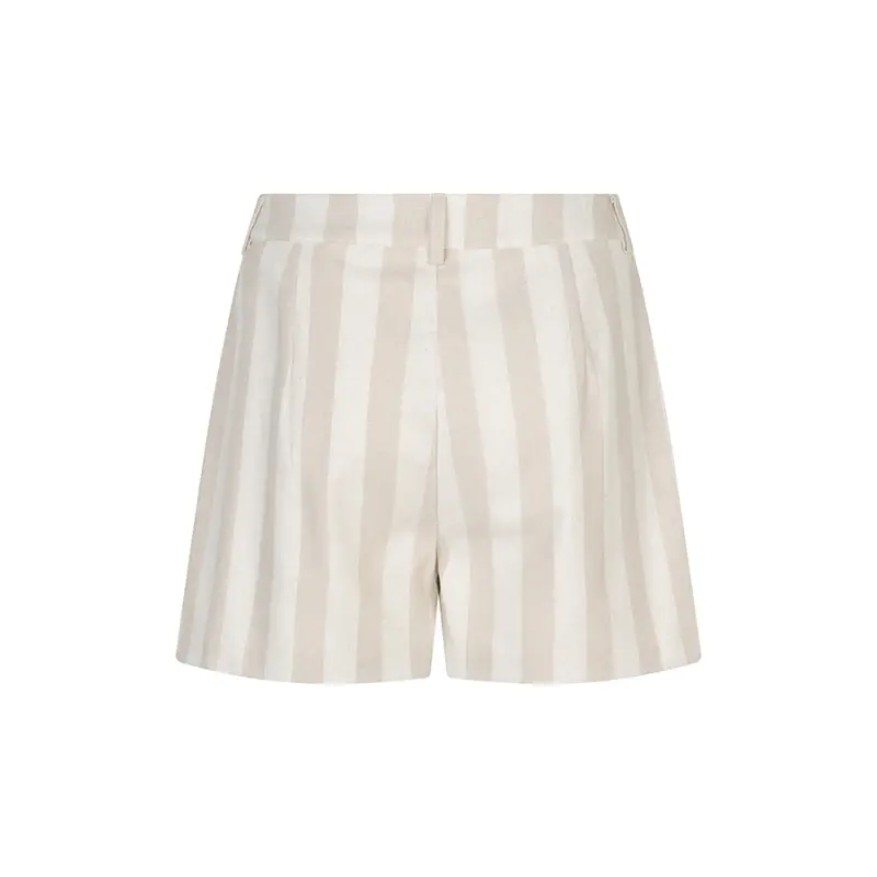 Lofty-Manner_Summer-1-2026_196_RC39.1_2 Lofty Manner Short Avalie RC39.1 196 Beige