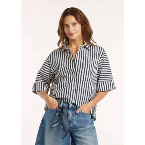 s26_56_ Maureen Blauw1 Circle of Trust Blouse Maureen s26_56_ 1260 Bullet Blue