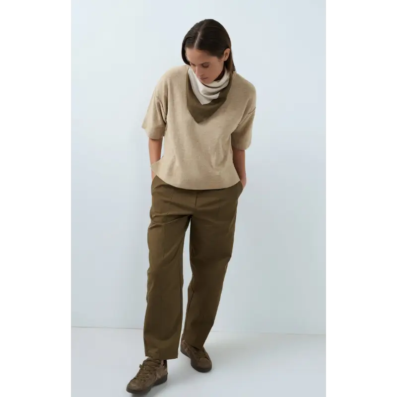 Yaya Broek 01-301276-608 90617 Bruin