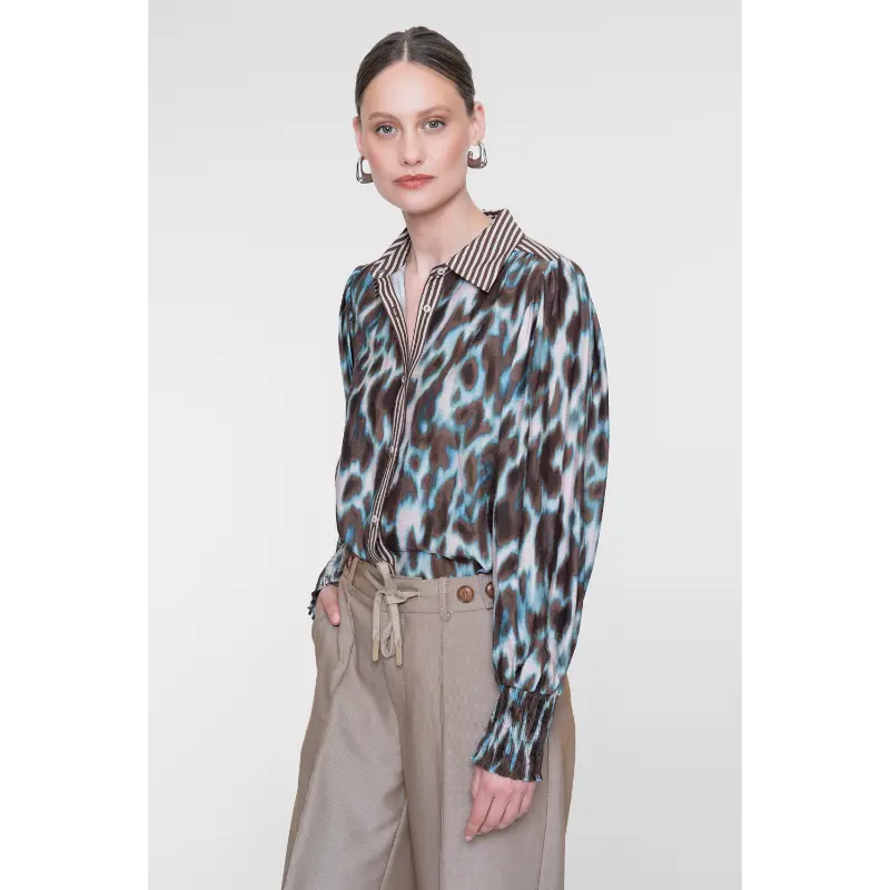 Geisha-Fashi_2026-Winter-1_675_63713-20_7 Geisha Blouse 63713-20 675 Navy/Brown