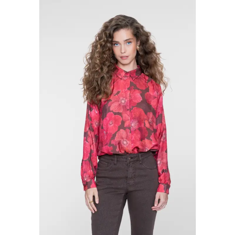 Geisha-Fashi_2026-Winter-1_775_63655-20 Geisha Blouse 63655-20 775 Brown/Red