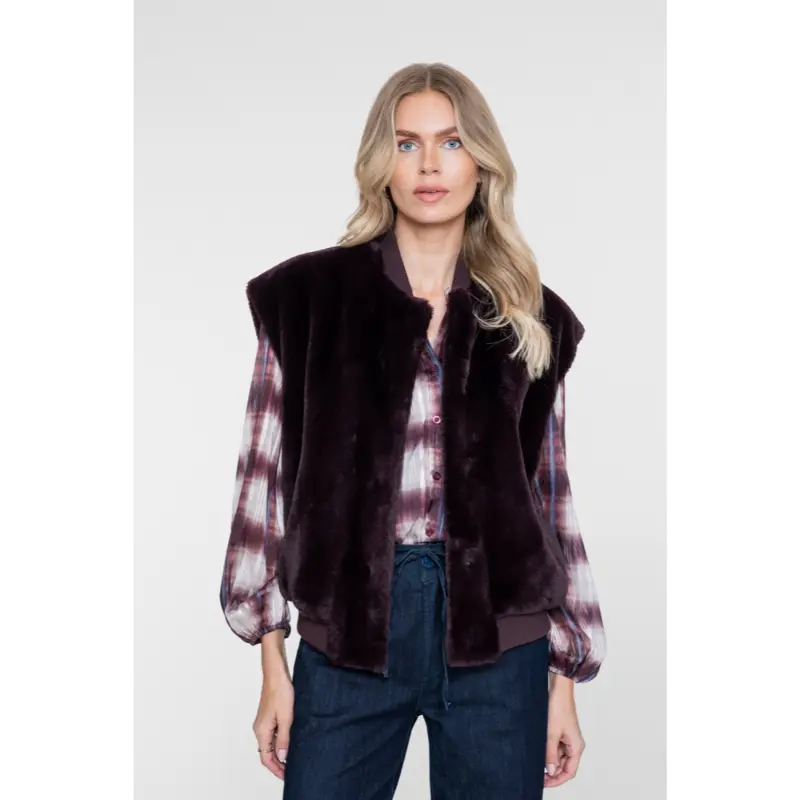 Geisha-Fashi_2026-Winter-1_10_63576-70_8 Geisha Blouse 63576-70 10 Multicolour