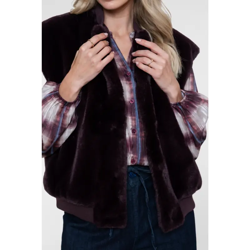 Geisha-Fashi_2026-Winter-1_480_65559-21_6 Geisha Gilet 65559-21 480 Burgundy