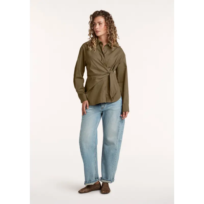 w26_39_3 Circle of Trust Blouse Ally w26_39_ Teak