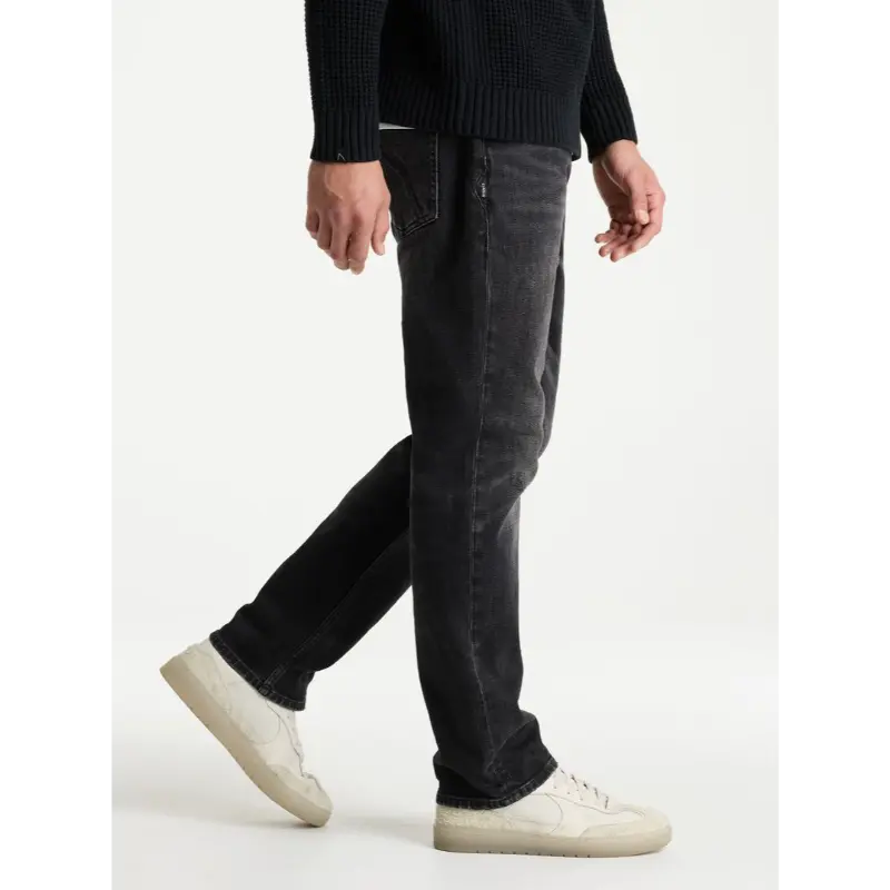 11120015 zwart d90002 CHASIN Jeans 11120015 D9000 Zwart