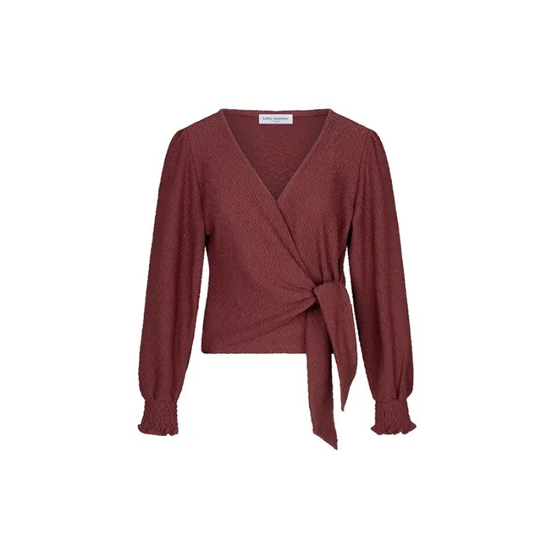 Lofty Manner Top RI06.1 - Isa 257 Brick Red – vooraanzicht Lofty Manner Isa top in Brick Red, vooraanzicht zonder model