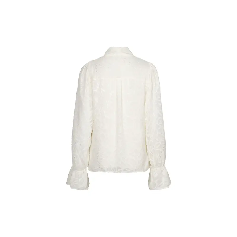 Lofty Manner Blouse RJ01.1 Jett Off-White 120 Cream – achteraanzicht Achteraanzicht van Lofty Manner blouse Jett in off-white