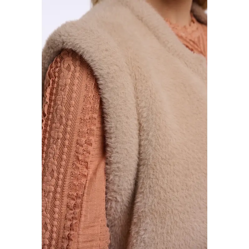 Rino&Pelle_AW26_10866_Elona.5002612_2 Rino & Pelle Bodywarmer Elona 5002612 Beige 10866 Oat