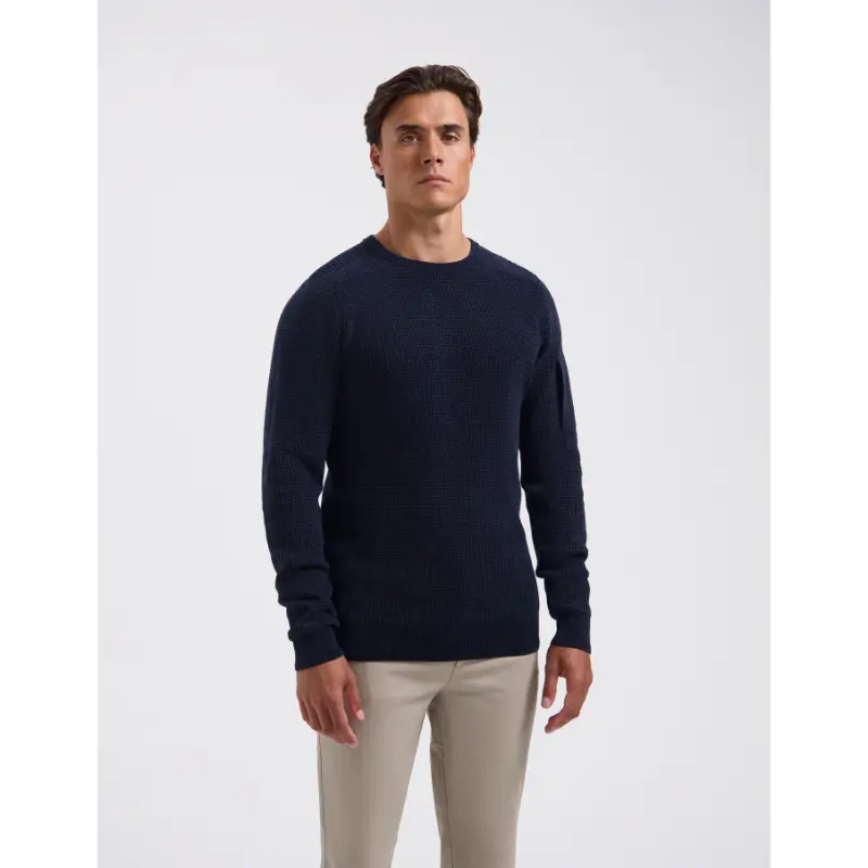 Saint-Steve_AW26_70003-dark-navy_250504 Saint Steve Trui 250504 Lux 70003 Dark Navy
